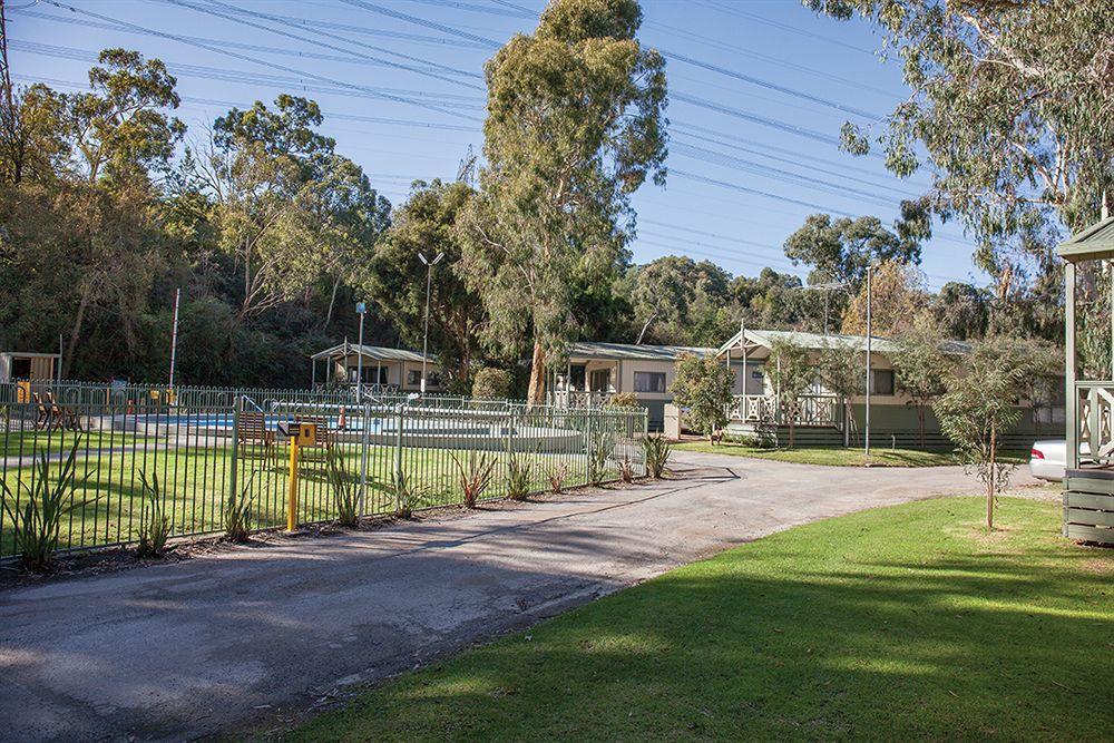 Готель Crystal Brook Tourist Park Doncaster East Екстер'єр фото
